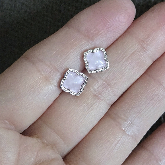 Kendra Scott "Mallory" Rose🌹 Quartz Stud Earrings - NWT - Picture 3 of 16